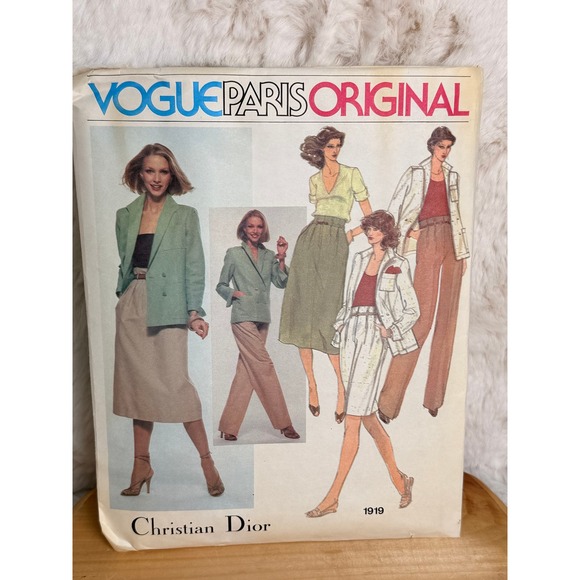 Vogue Other - VTG Vogue Paris Original 1919 Christian Dior Sewing Pattern Sz 10 Complete UNCUT